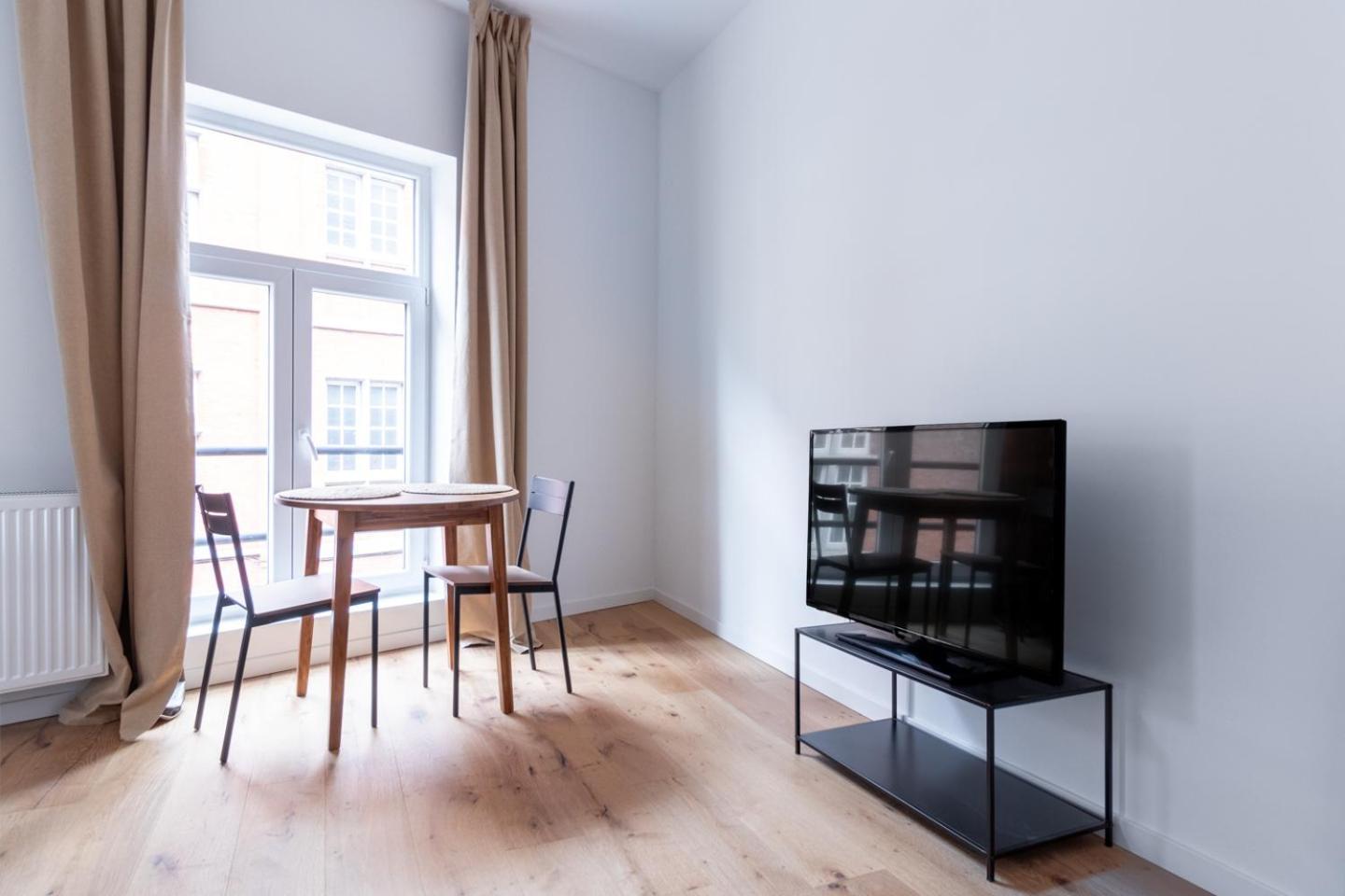 Appartement Sleek - Urban Elegance In The Heart Of Gand