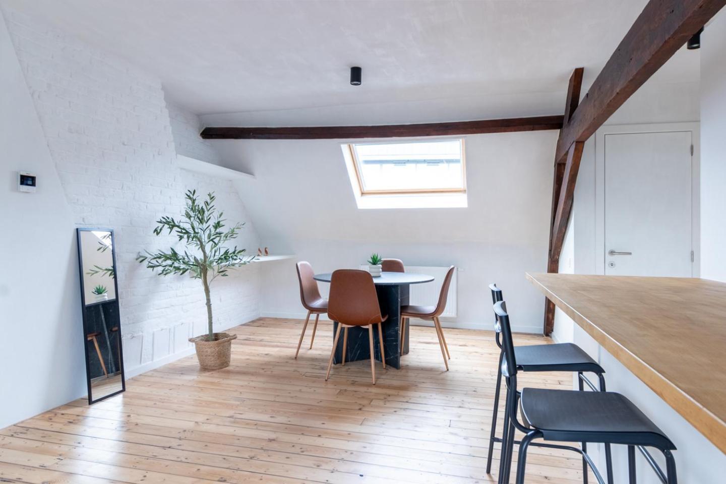 Sleek - Urban Elegance In The Heart Of Gand