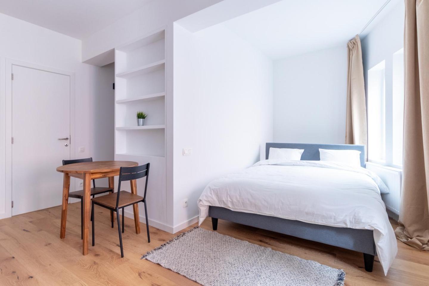 Appartement Sleek - Urban Elegance In The Heart Of Gand