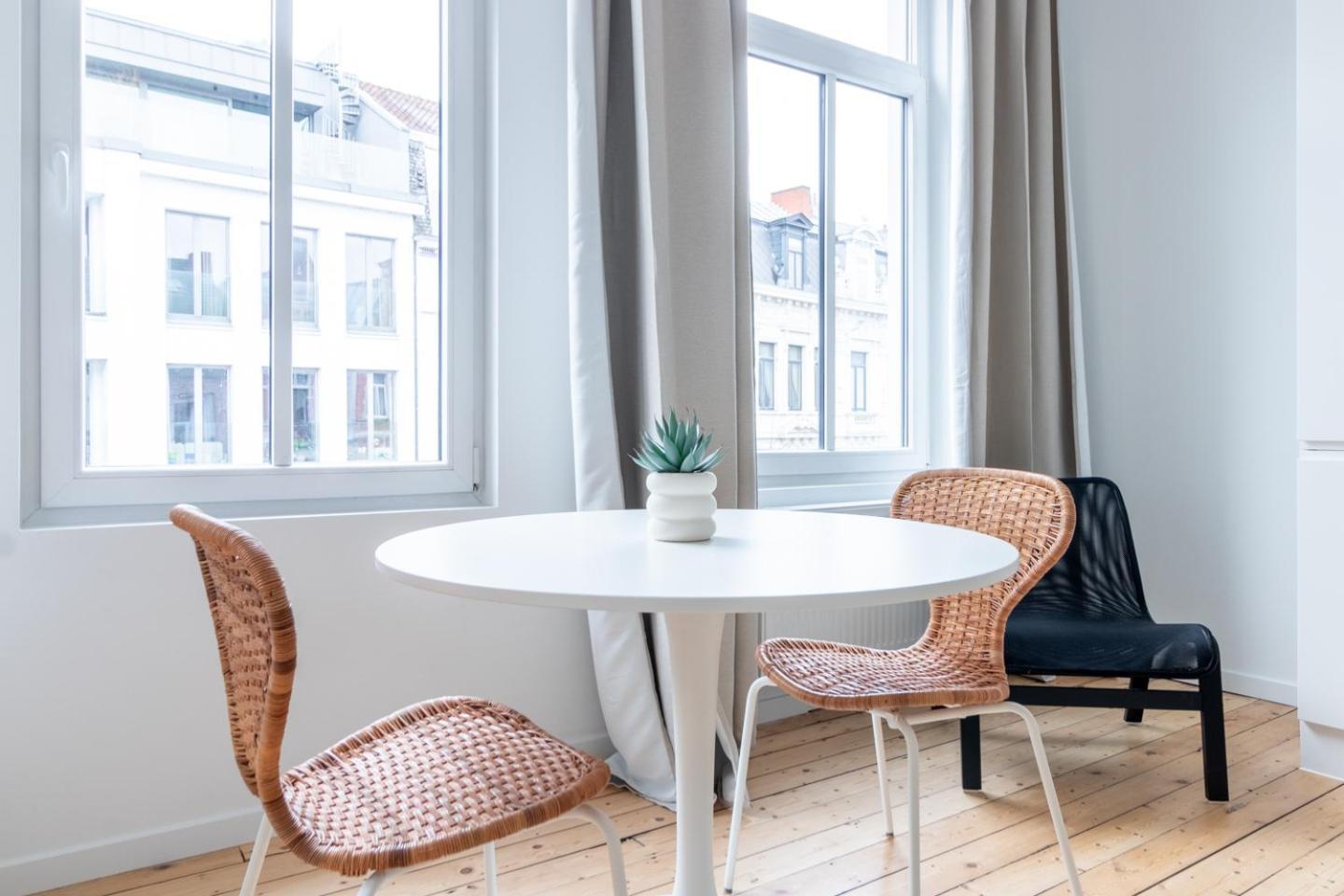 Sleek - Urban Elegance In The Heart Of Appartement