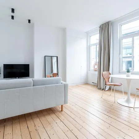 Sleek City Stays - Urban Elegance In The Heart Of Gent Extérieur photo