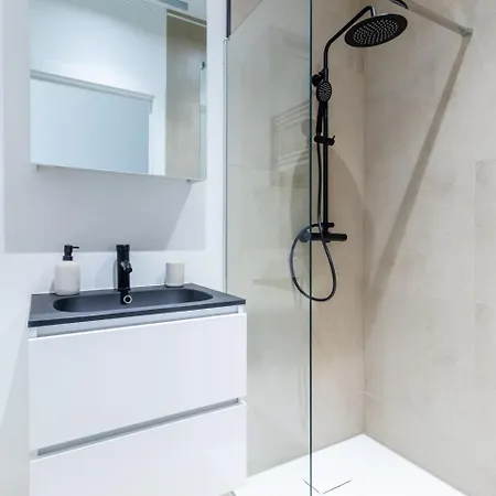 Sleek City Stays - Urban Elegance In The Heart Of Gent Extérieur photo