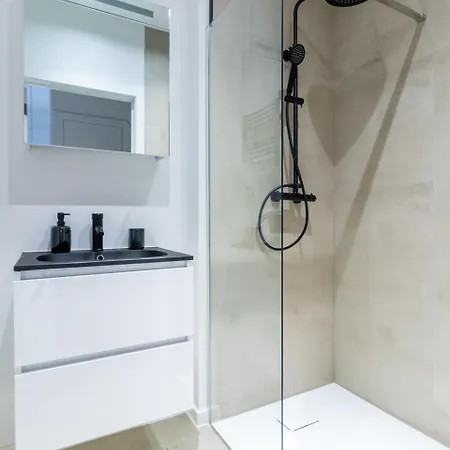 Sleek City Stays - Urban Elegance In The Heart Of Gent Extérieur photo